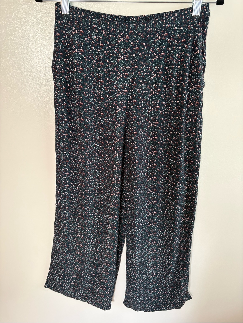 Ambercrombie & Fitch Viscose Wide Leg Floral Pants Elastic Waist Medium